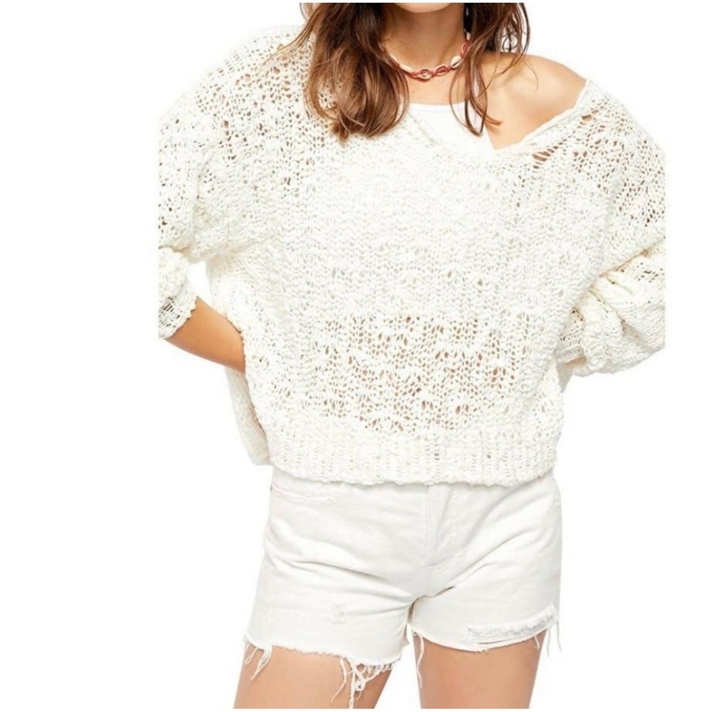 Free People textured v-neck white oversized slouchy loose knit sweater